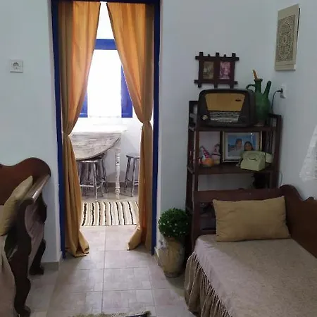 Holiday home Nikolakis Traditional House In The Village.